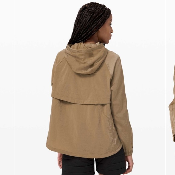 lululemon athletica Khaki Utility Jacket - Picture 3 of 11